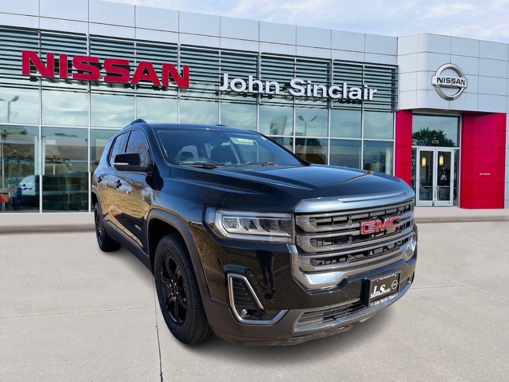 2021 GMC Acadia AT4's photo