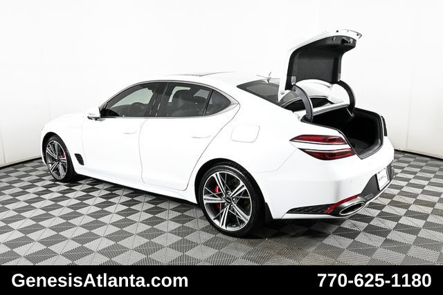 2025 Genesis G70 3.3T Sport Prestige photo 9