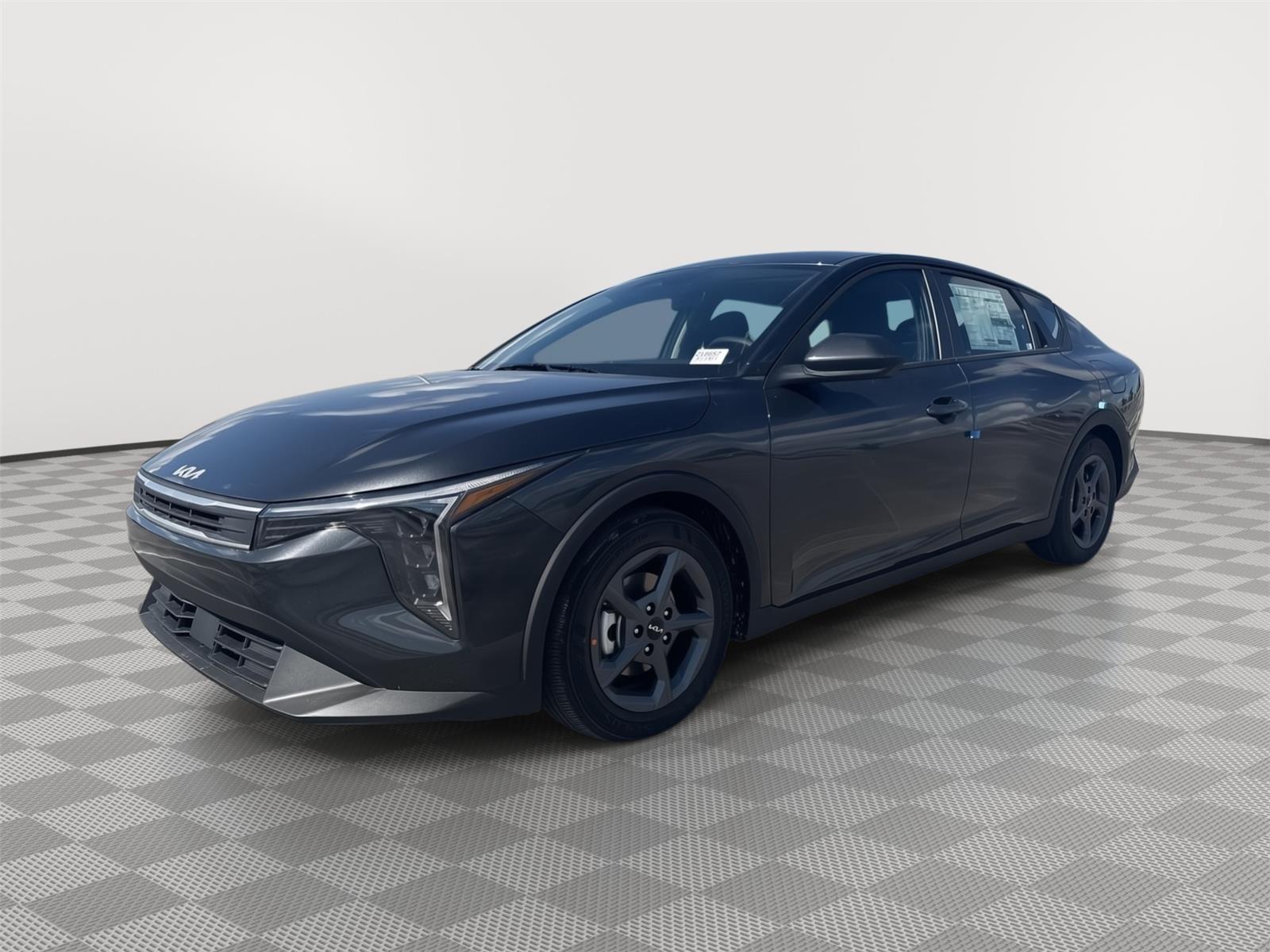 2025 Kia K4 LXS's photo