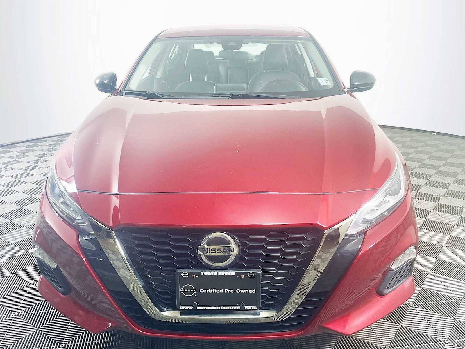 2022 Nissan Altima 2.5 SR photo 2
