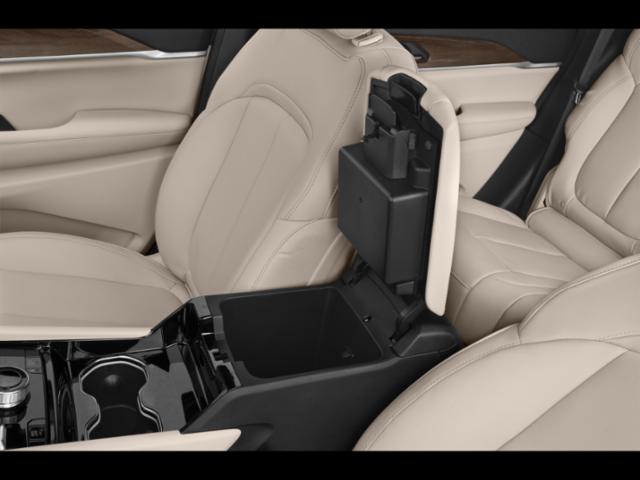 2024 Jeep Cherokee photo 2