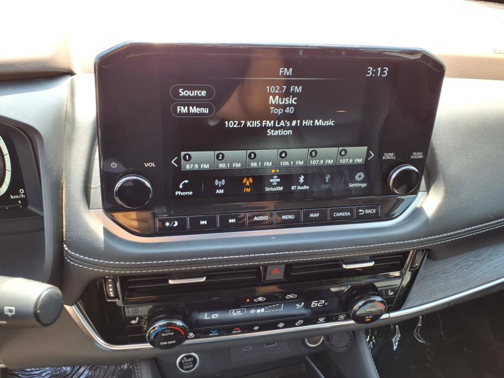 2022 Nissan Rogue Platinum photo 7