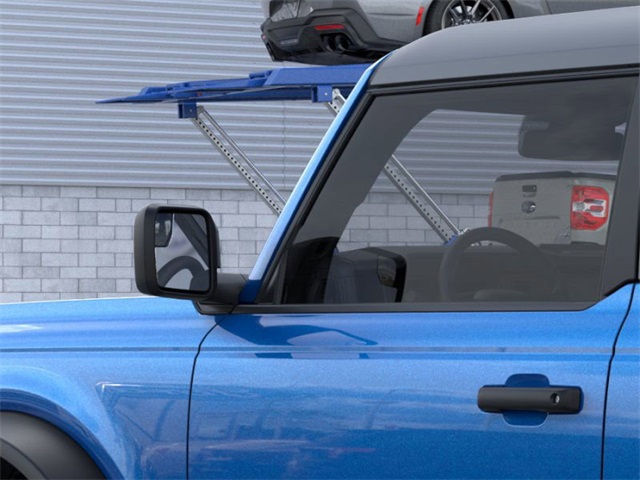 2025 Ford Bronco Base photo 19