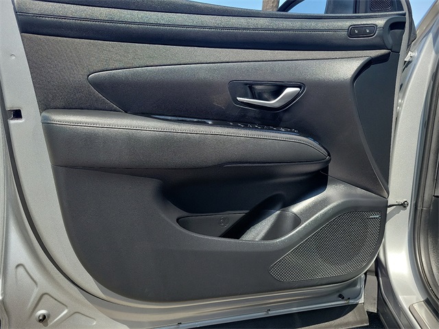 2025 Hyundai Tucson Limited photo 21