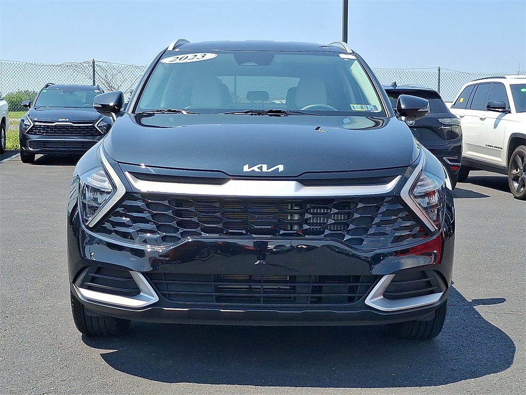 2023 Kia Sportage Hybrid EX photo 2
