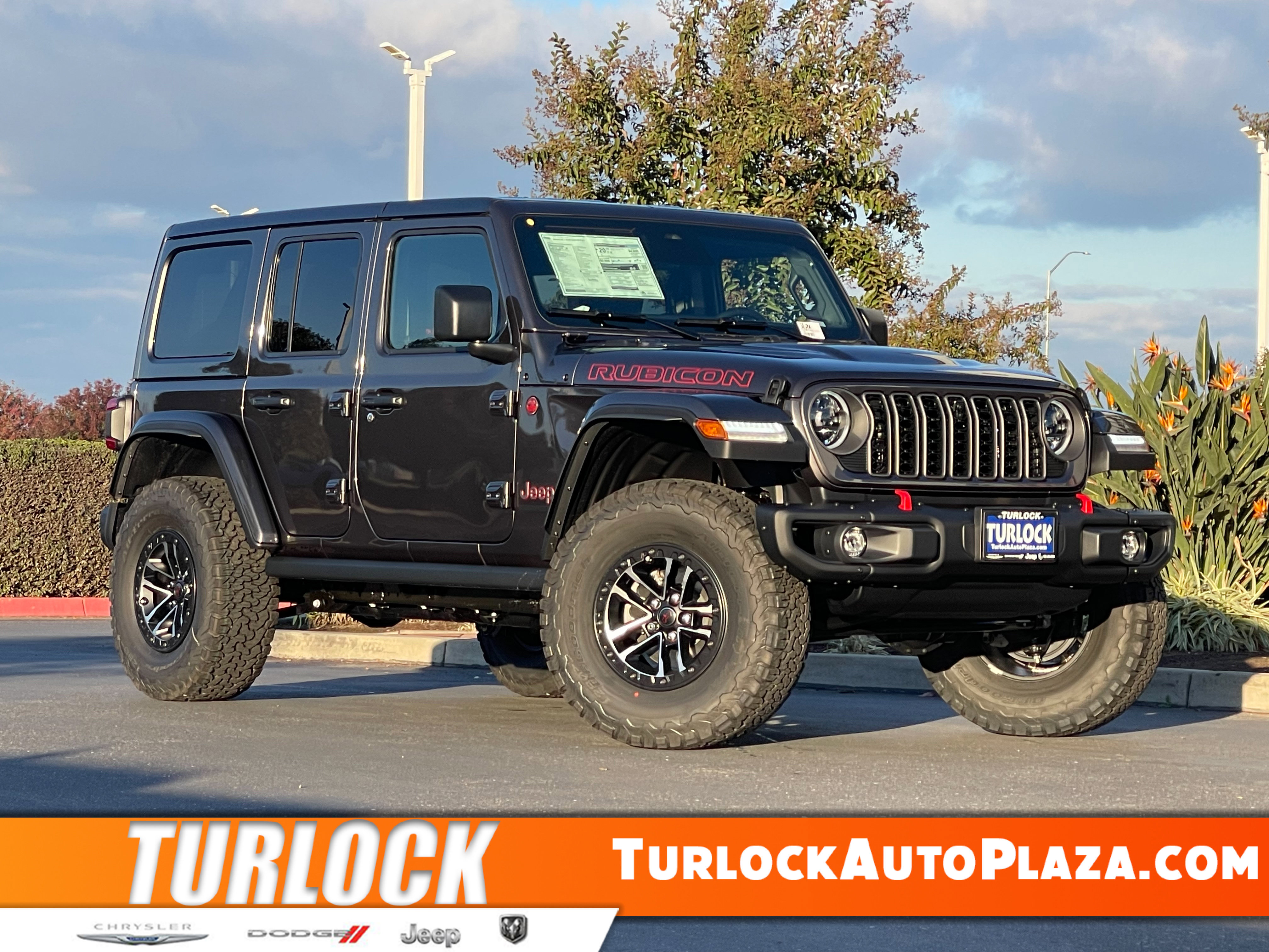 2026 Jeep Wrangler 4-Door Rubicon X's photo