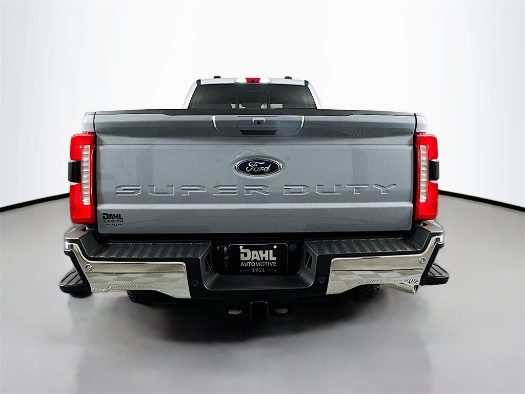 2025 Ford F-250 Lariat photo 6