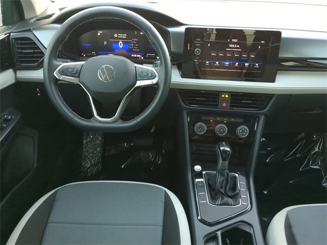 2025 Volkswagen Taos S photo 9