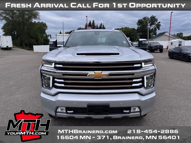 2022 Chevrolet Silverado 2500HD High Country photo 3