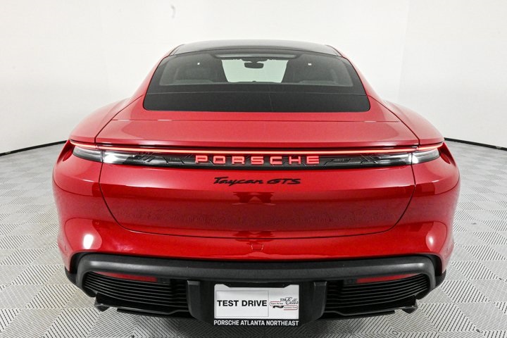 2025 Porsche Taycan GTS photo 28