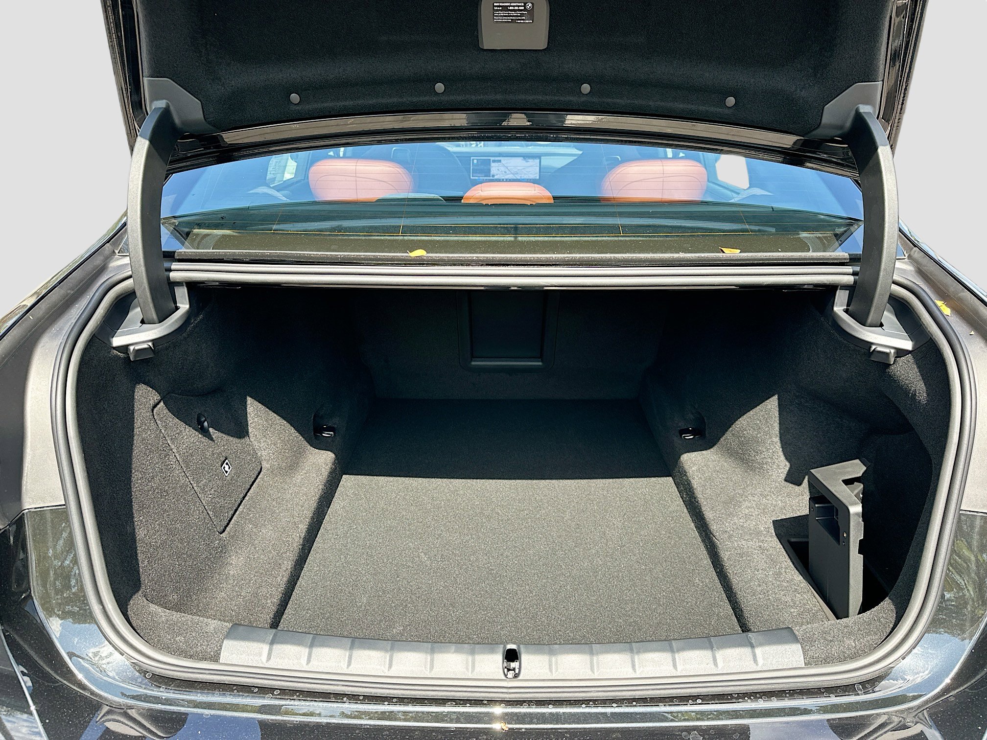2025 Bmw 750e 750e xDrive photo 21