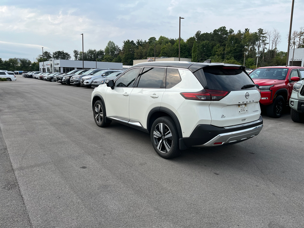 2023 Nissan Rogue Platinum photo 4
