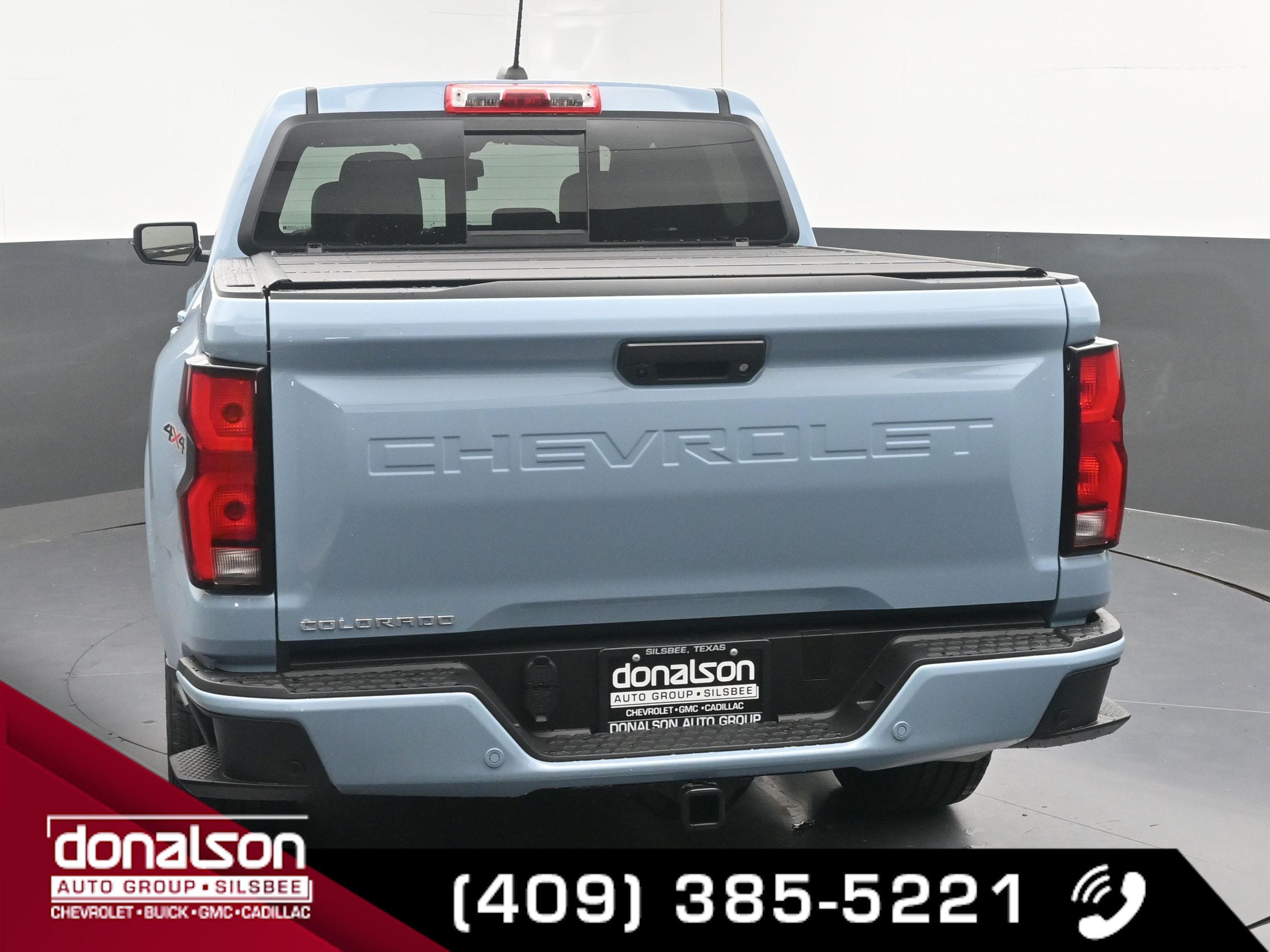 2025 Chevrolet Colorado Work Truck LT photo 3