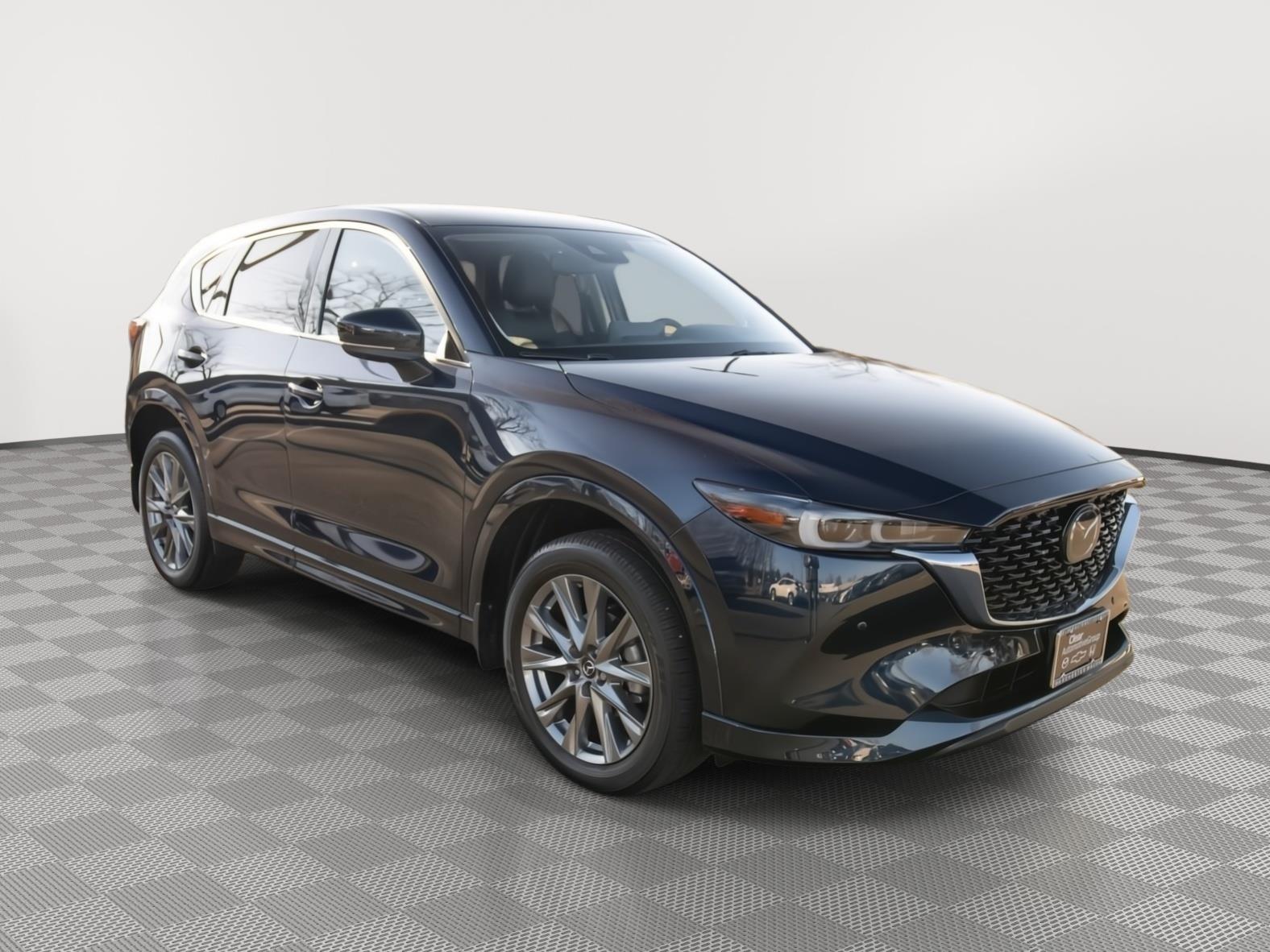 2025 Mazda CX-5 Base's photo