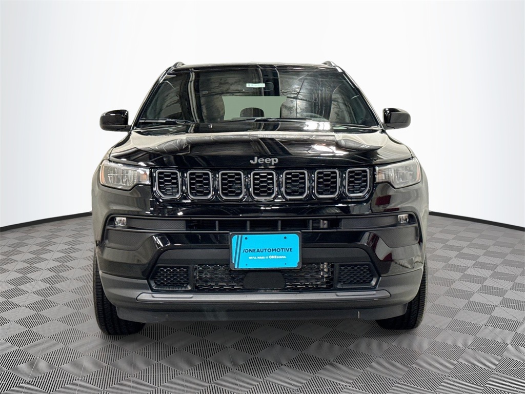 2026 Jeep Compass Latitude photo 2