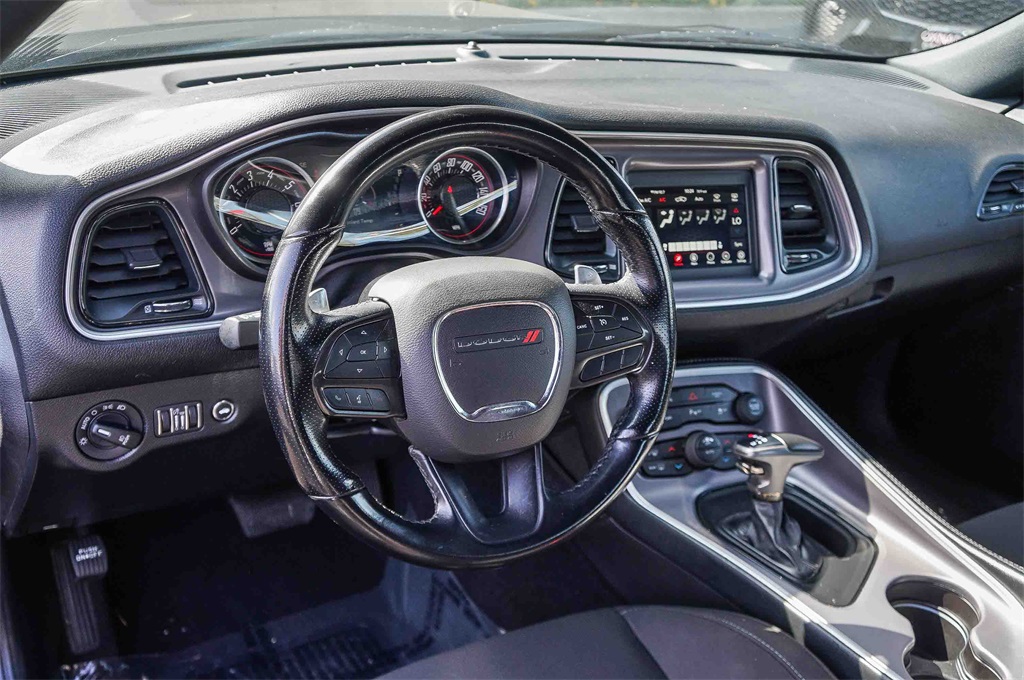 2022 Dodge Challenger GT photo 11