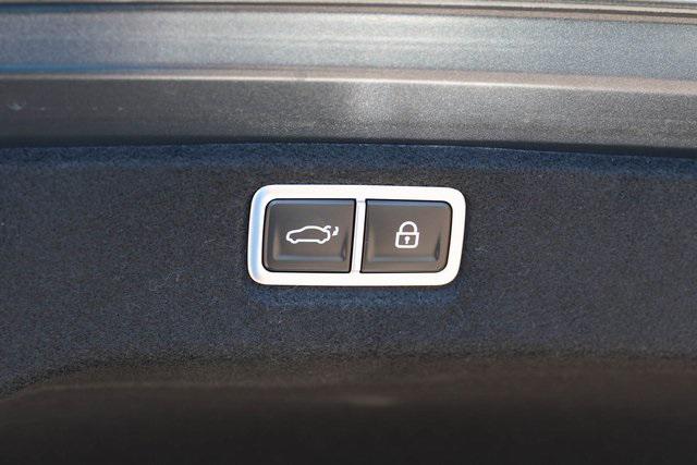 New 2025 Gray Hyundai Limited image 8
