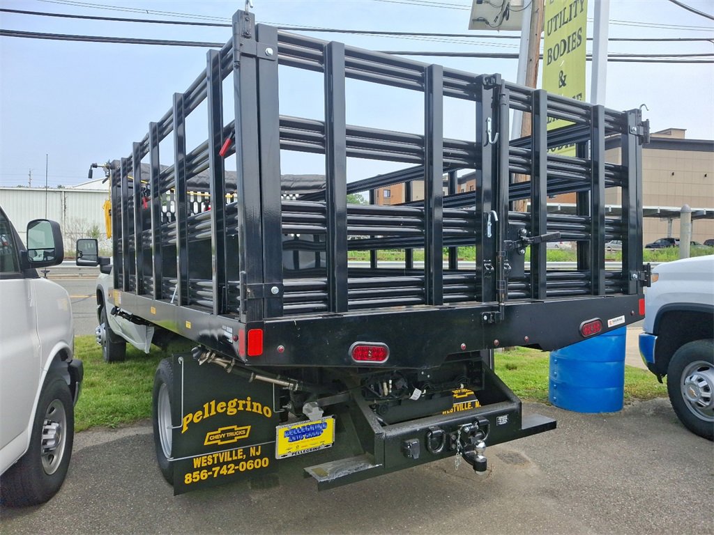 2024 Chevrolet Silverado 3500HD Work Truck photo 3
