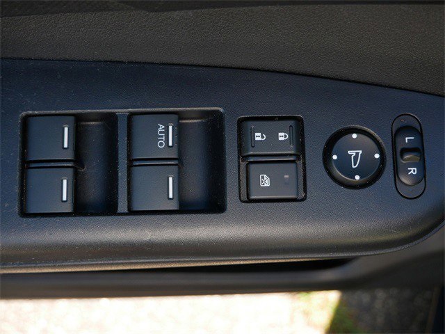 2016 Honda CR-V SE photo 16