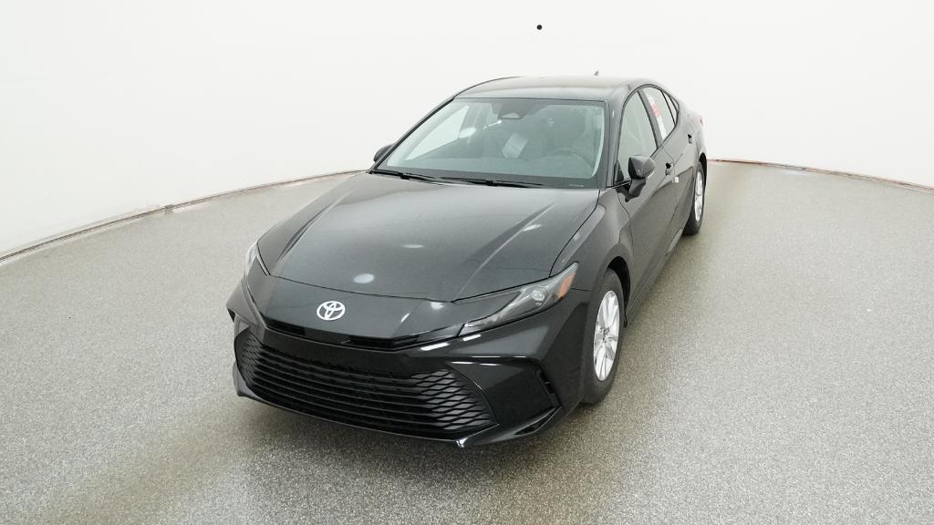 2026 Toyota Camry LE photo 5