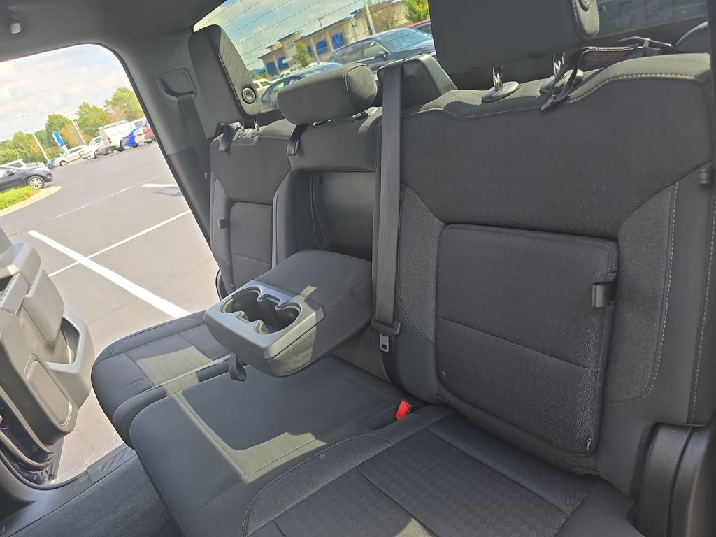 2023 Chevrolet Silverado 1500 Custom photo 13