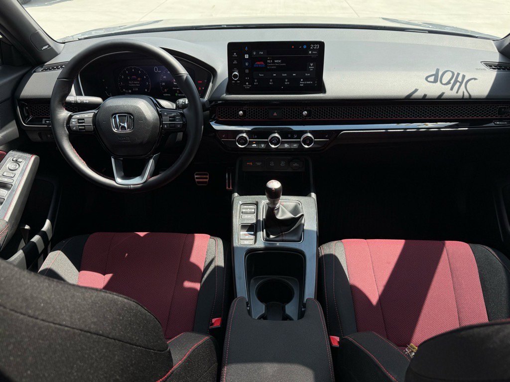 2025 Honda Civic Si photo 9