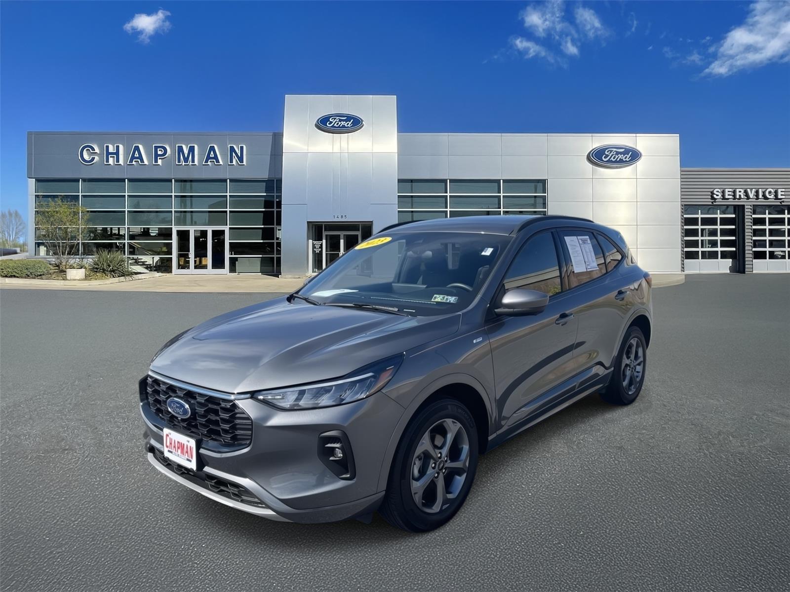 2023 Ford Escape ST-Line Select photo 2