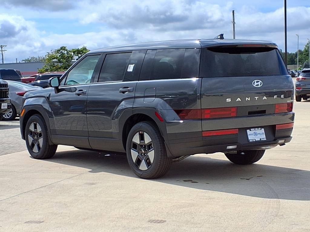 2026 Hyundai Santa Fe SE photo 3