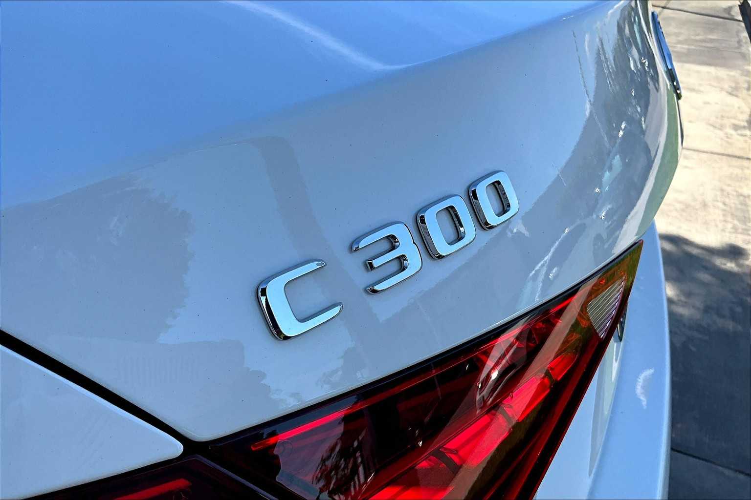2023 Mercedes Benz C 300 photo 9