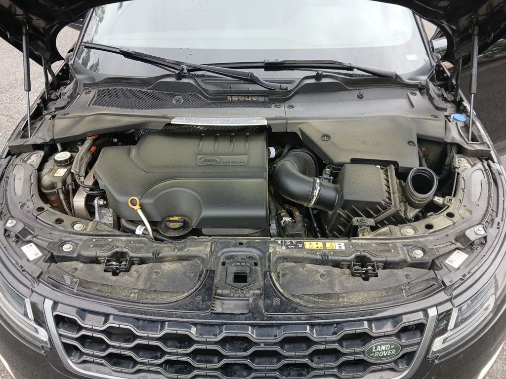 2023 Land Rover Range Rover Evoque R-Dynamic SE photo 20