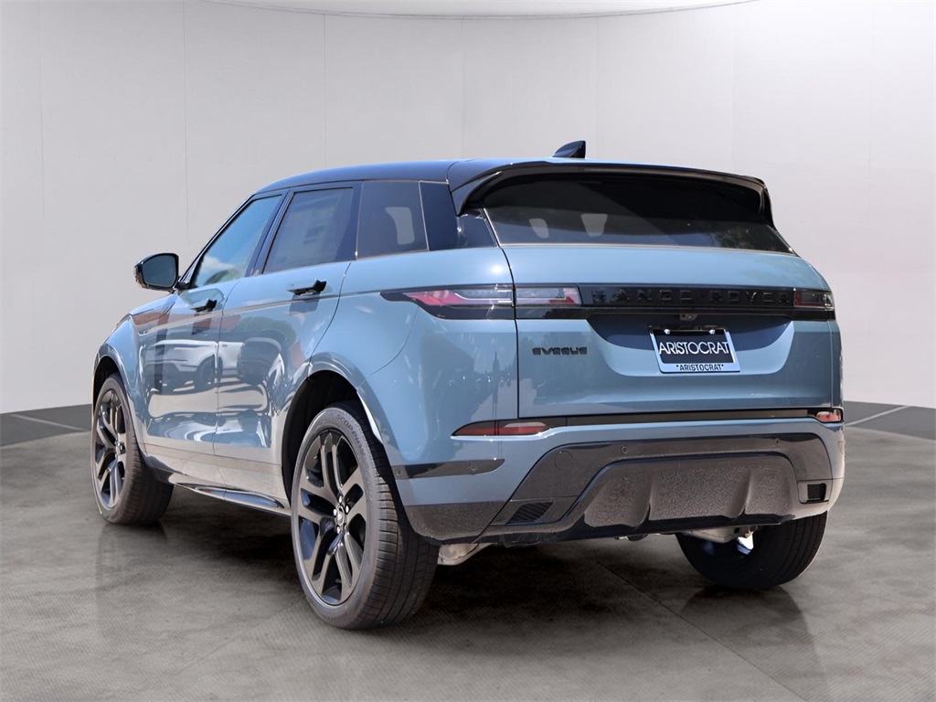 2026 Land Rover Range Rover Evoque Dynamic SE photo 7