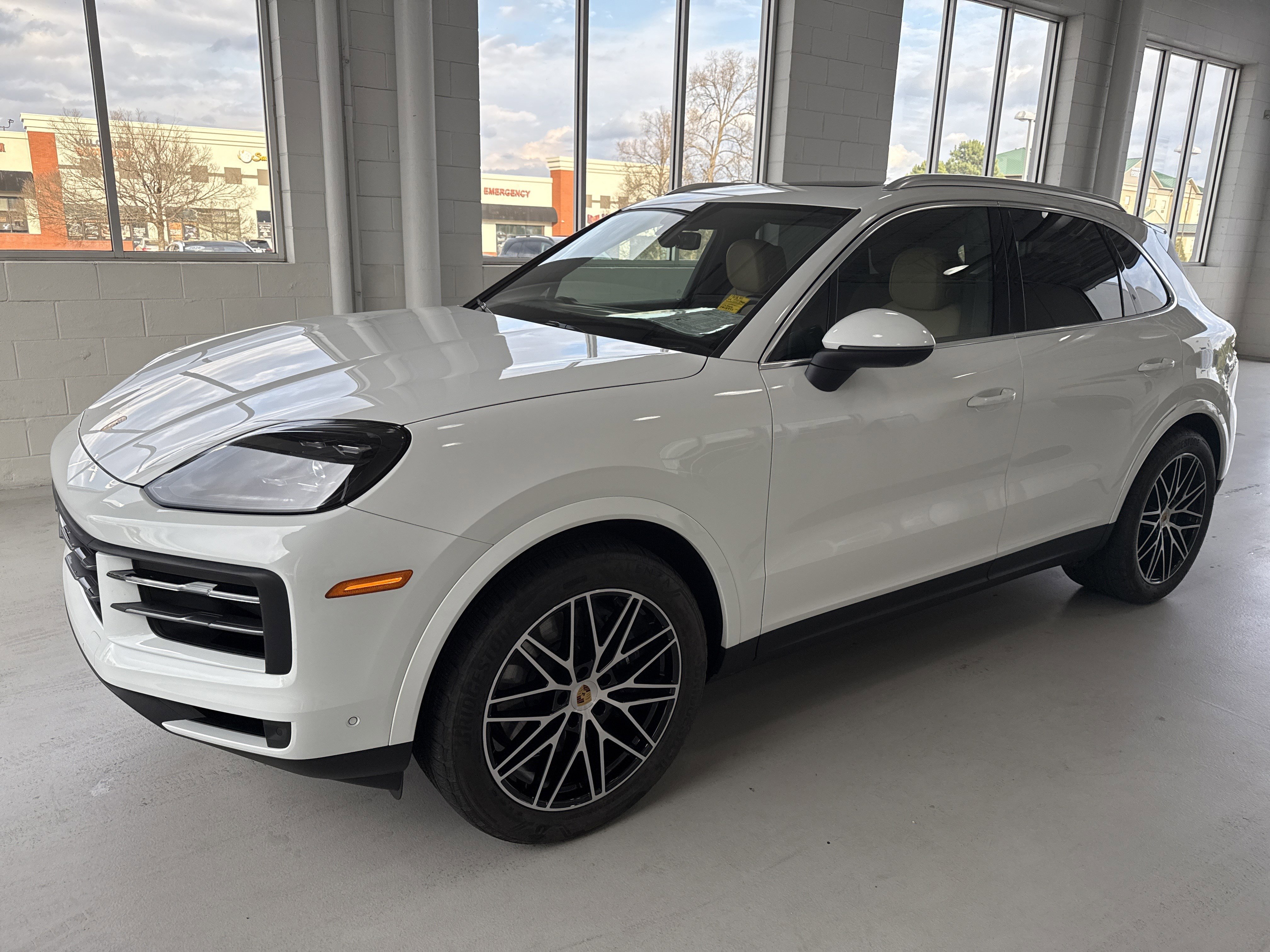 2024 Porsche Cayenne Base