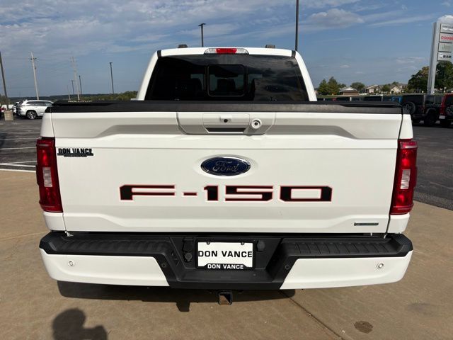 2021 Ford F-150 XLT photo 4