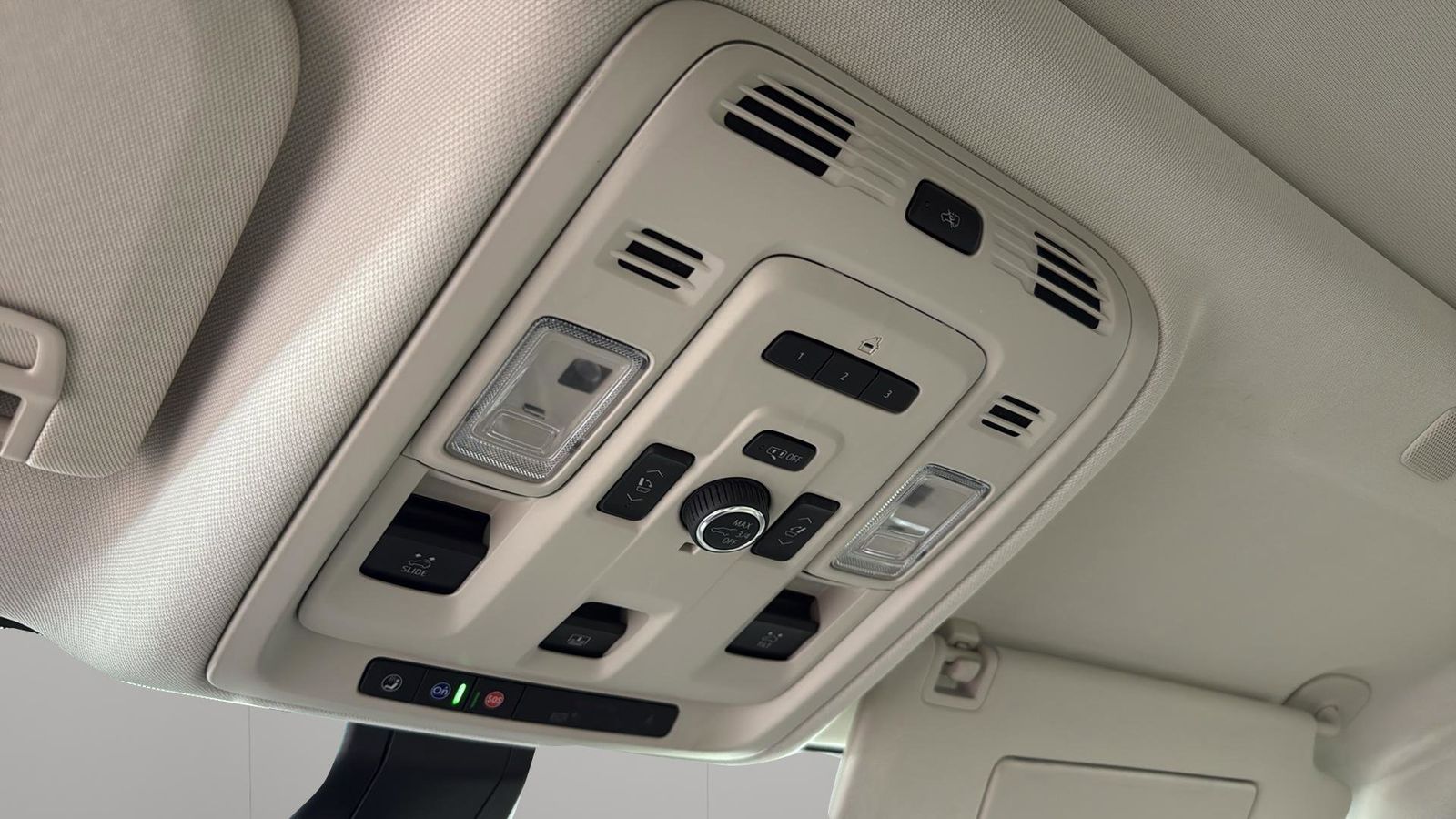 2021 Gmc Yukon Denali photo 22