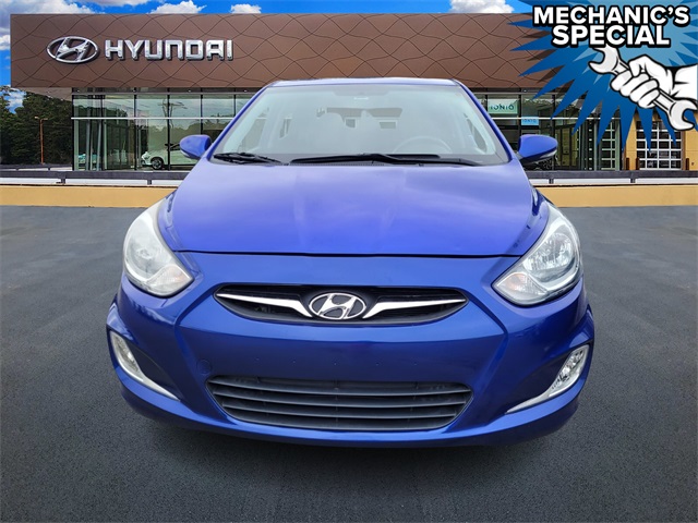 Used 2013 Hyundai Accent SE with VIN KMHCU5AE0DU067636 for sale in Albany, GA