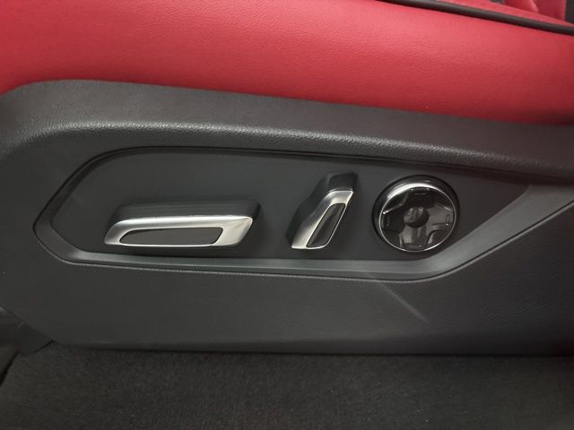 2025 Acura MDX SH-AWD A-Spec photo 9