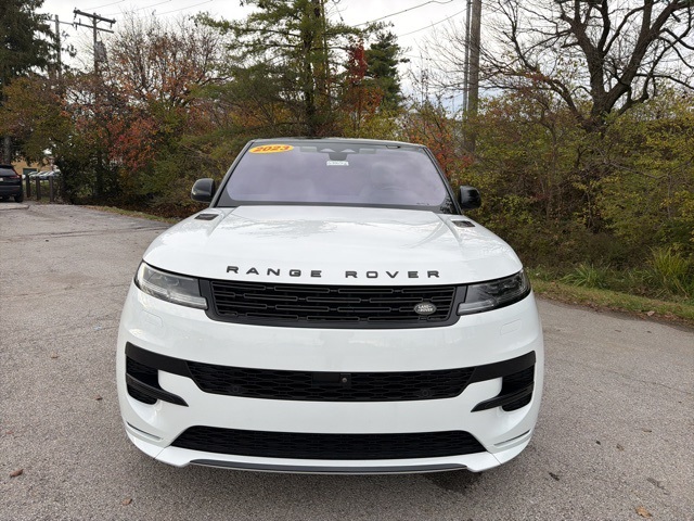 2023 Land Rover Range Rover Sport SE photo 2