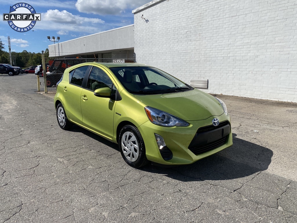 2016 Toyota Prius C One photo 8