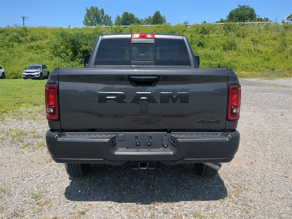 2025 Ram 2500 Tradesman photo 3