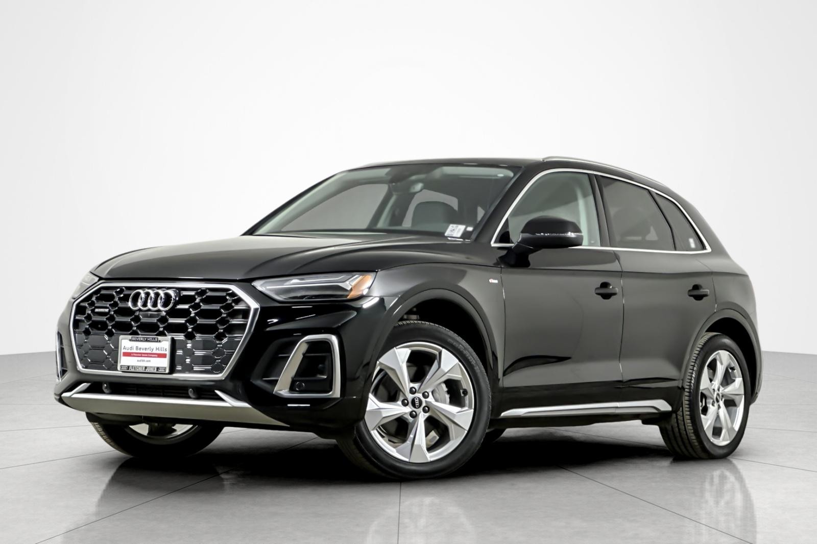 2023 Audi Q5 Premium Plus