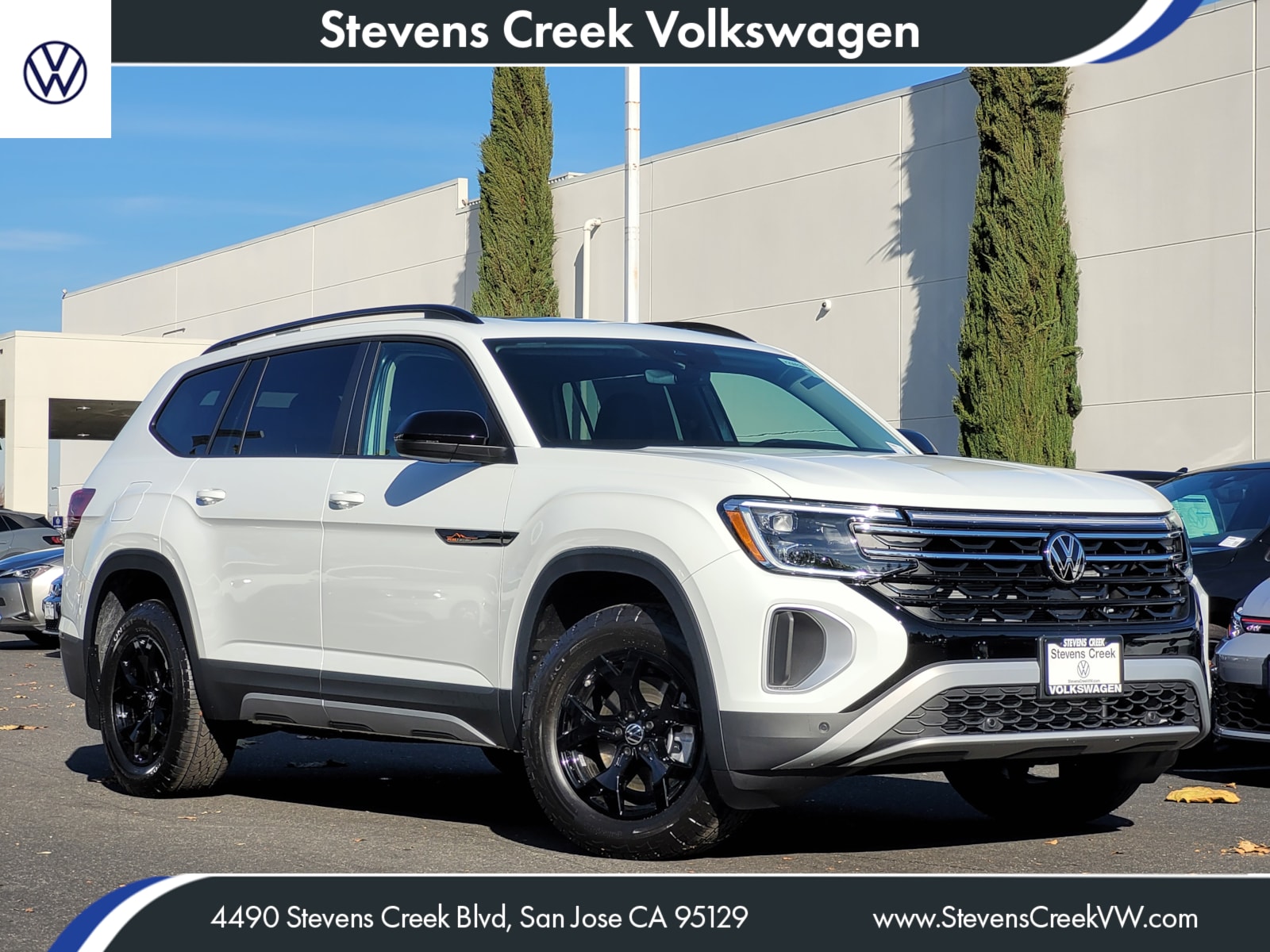 2025 Volkswagen Atlas Atlas Peak Edition's photo