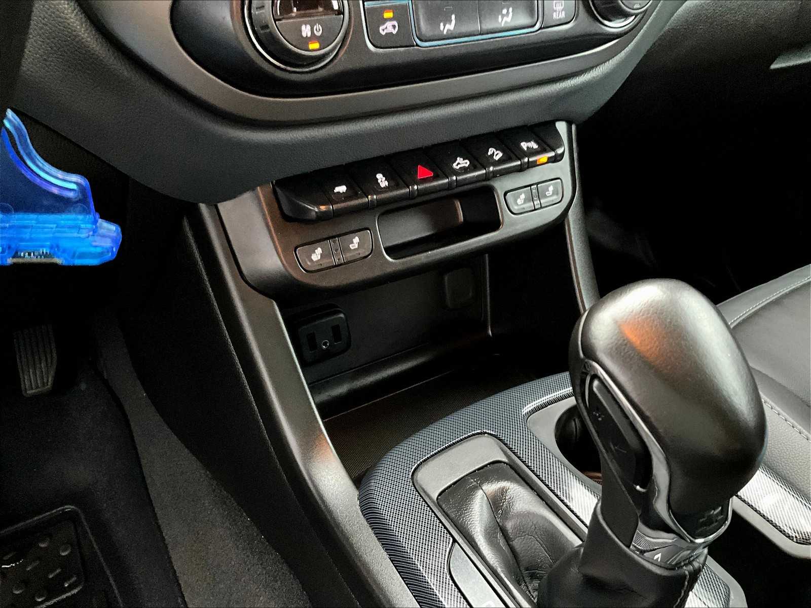 2022 Chevrolet Colorado Z71 photo 25