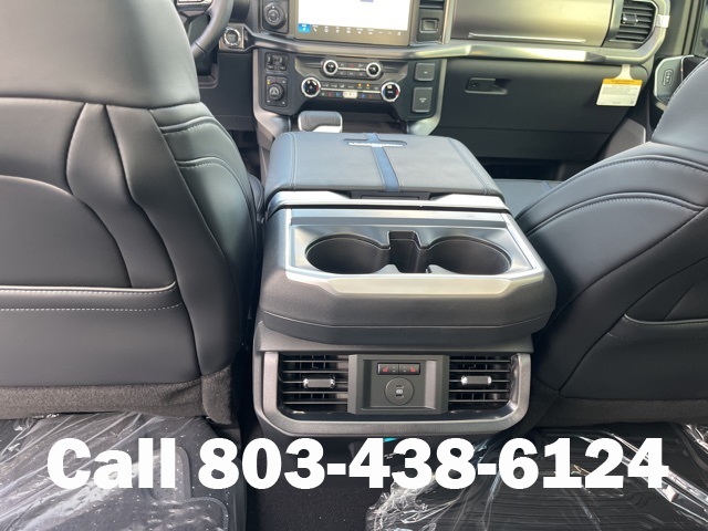 2025 Ford F-150 Platinum photo 15
