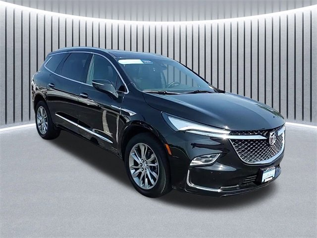 2024 Buick Enclave Avenir's photo