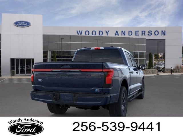 2025 Ford F-150 Lightning Lariat photo 8