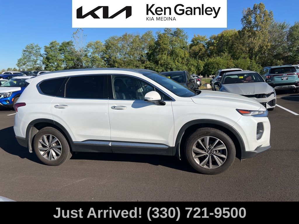 2020 Hyundai Santa Fe SEL photo 3