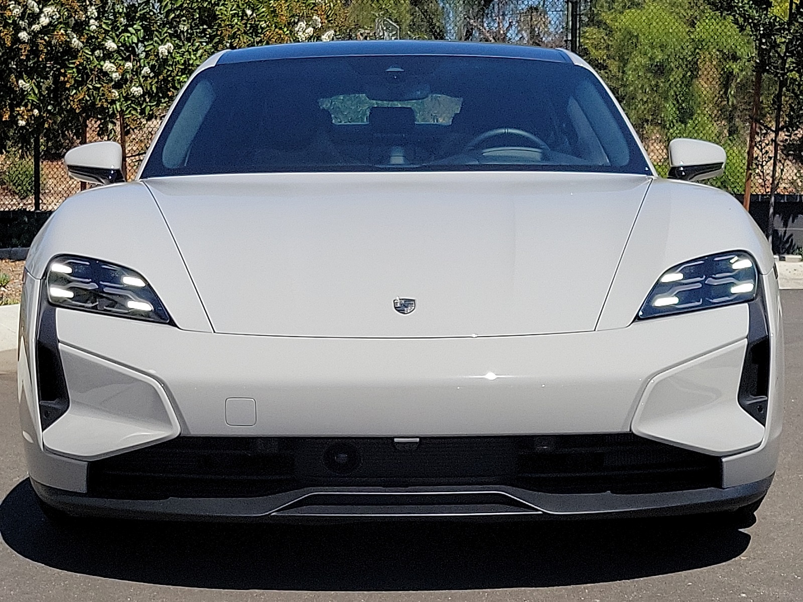 2025 Porsche Taycan Turbo photo 10