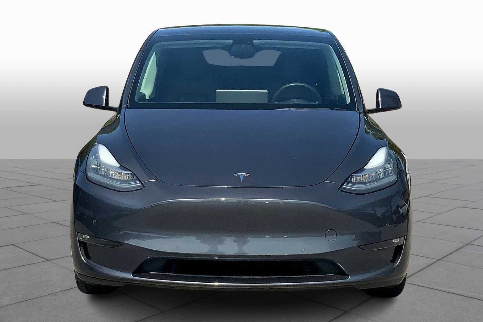 Used 2021 Tesla Model Y Long Range with VIN 5YJYGDEE5MF253669 for sale in Northfield, Minnesota