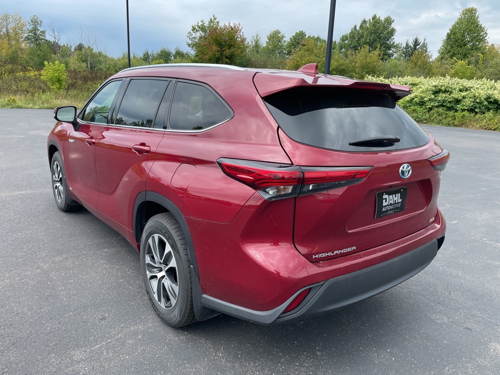 2020 Toyota Highlander Hybrid XLE photo 9