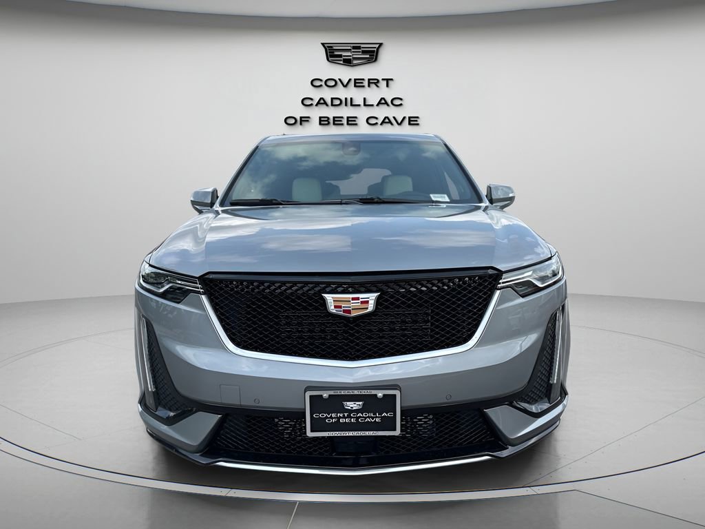 2025 Cadillac XT6 Sport photo 3